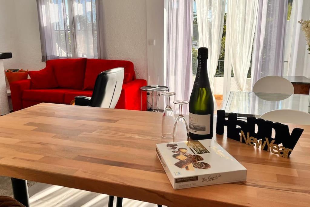 شقة Reihenhaus Mit Garten In Moravit Moraira تيولادا المظهر الخارجي الصورة