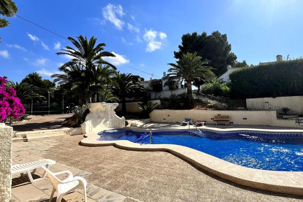 شقة Reihenhaus Mit Garten In Moravit Moraira تيولادا المظهر الخارجي الصورة