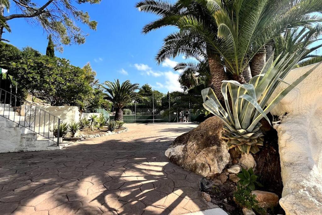 شقة Reihenhaus Mit Garten In Moravit Moraira تيولادا المظهر الخارجي الصورة